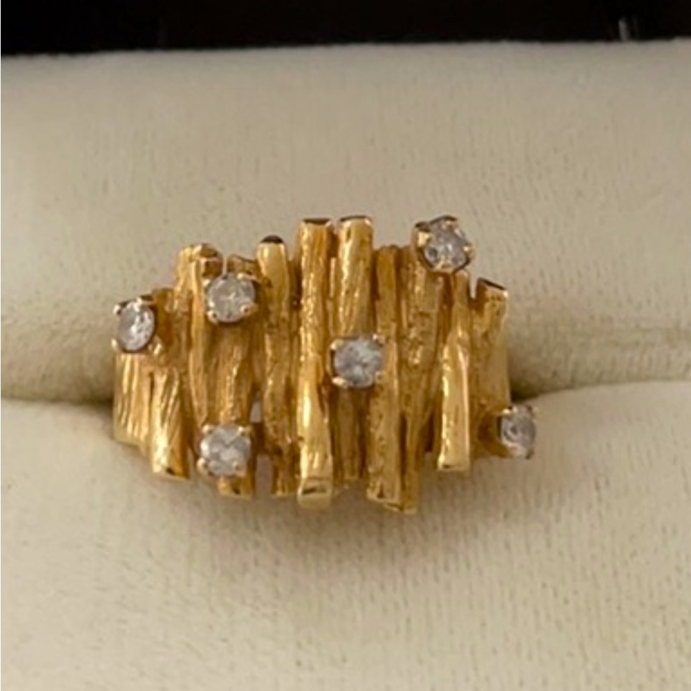 Modern style, bamboo 14k ,natural Diamonds Ring